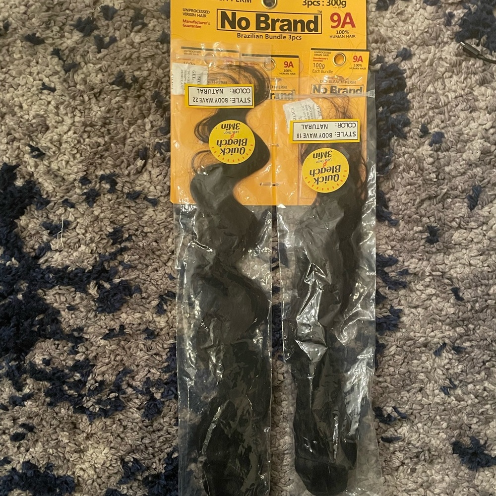 No Brand 9A 100% human bundles 22 inch and 18 inch. Fresh out of pack for pic